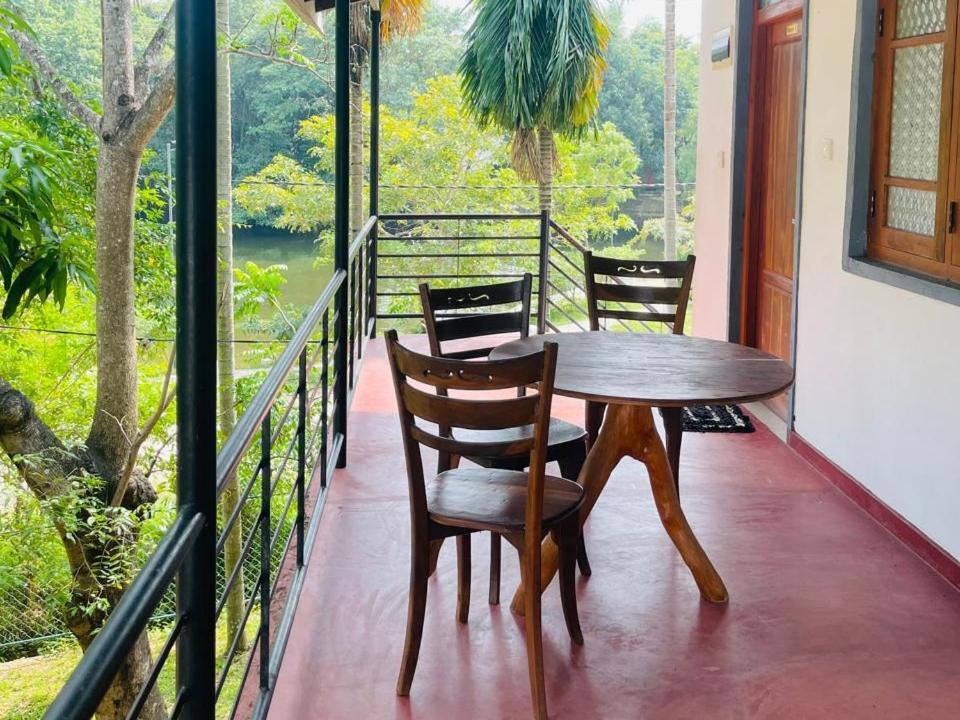 Parakum Rest Polonnaruwa Exterior foto