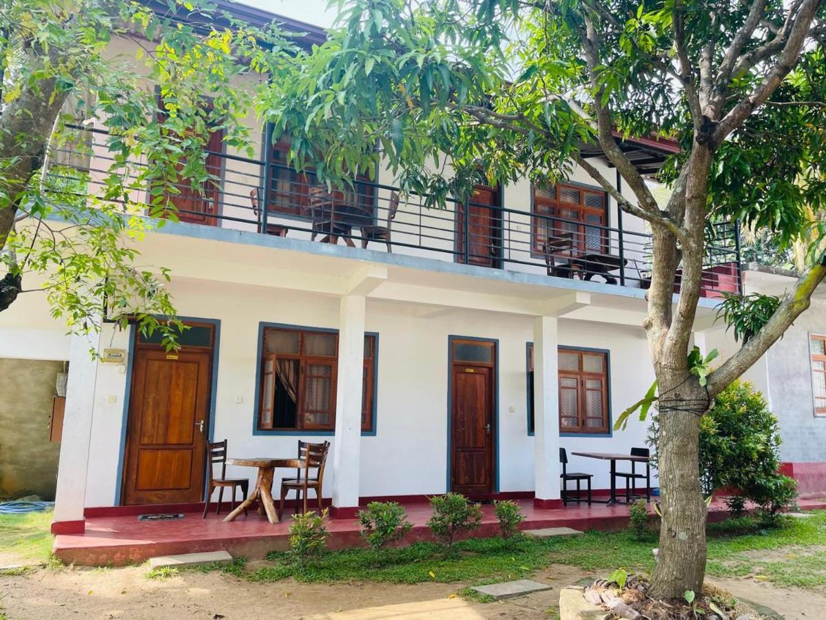 Parakum Rest Polonnaruwa Exterior foto